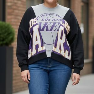 NBA Los Angeles Lakers/women's/crop top sweatshirt/Grayand black color/plus Size